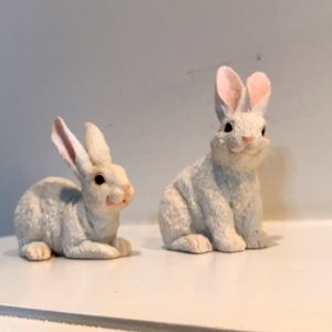Pair of smalls  bunnies/rabbits
